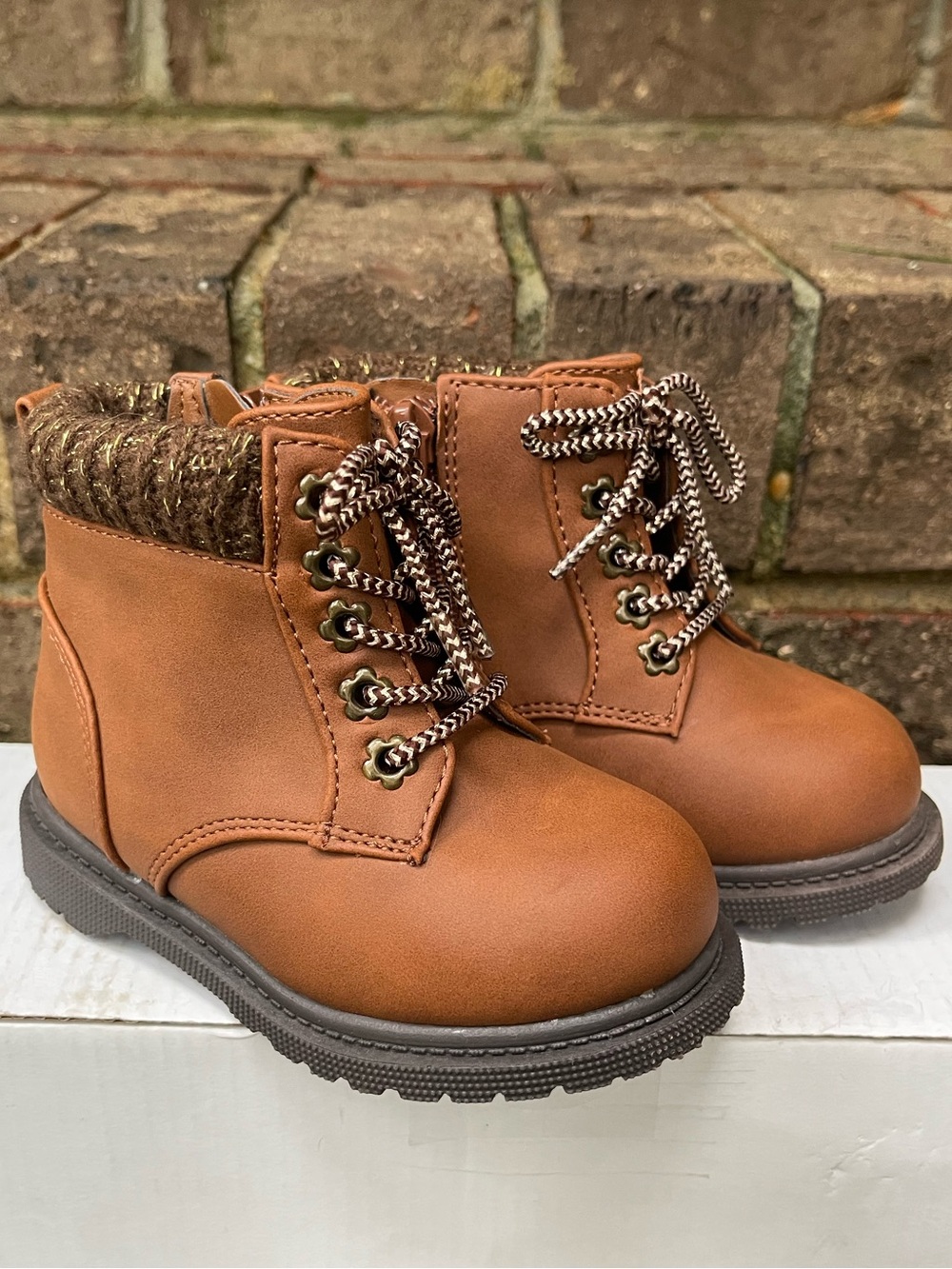 wonder nation Brown Lace Up Ankle Boots Side Zip Kids Size 6 NWOT